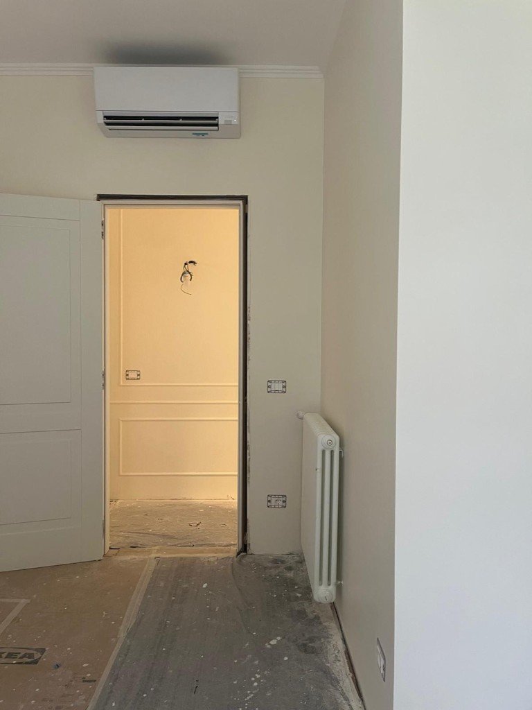 Impianto di riscaldamento e climatizzazione installato in un appartamento a Roma
